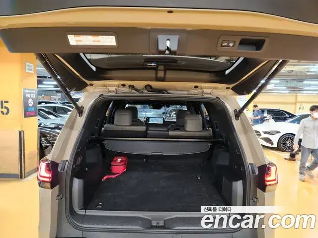 Lexus LX 2025 — ფოტო 4/20