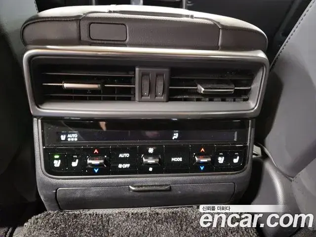 Lexus LX 2025 — ფოტო 12/20