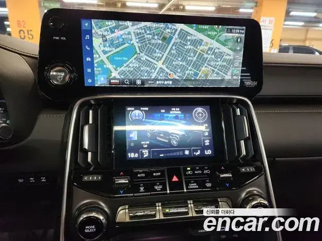Lexus LX 2025 — ფოტო 10/20