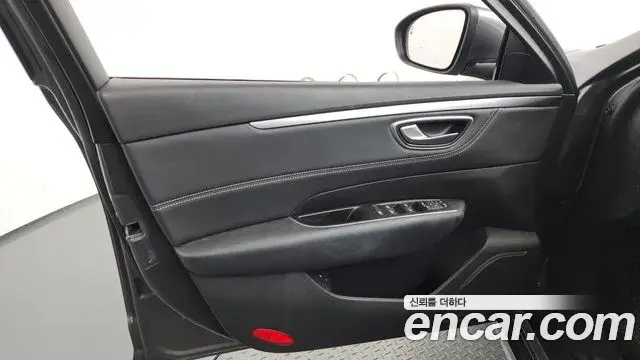 Renault Samsung SM6 2023 — ფოტო 22/33