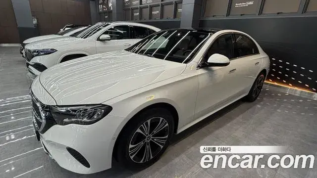 Mercedes-Benz E-Class 2025 — Фото 1/13