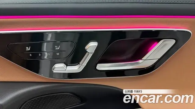 Mercedes-Benz E-Class 2025 — Фото 4/13