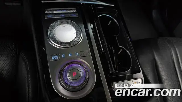 Genesis G80 2020 — Photo 28/30