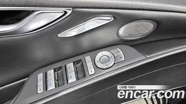 Genesis G80 2020 — Photo 6/30