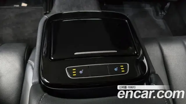 Genesis G80 2020 — Photo 4/30