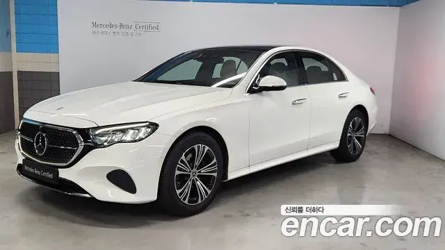 Mercedes-Benz E-Class 2025 — Фото 9/20