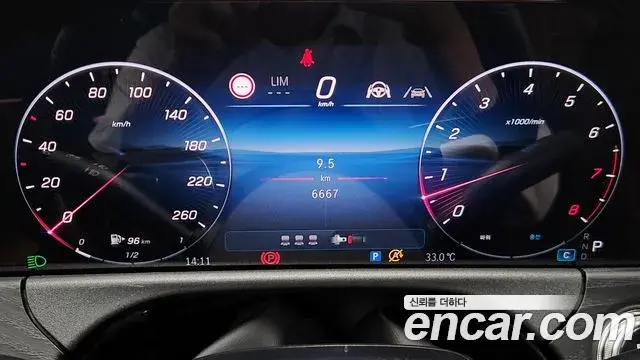 Mercedes-Benz E-Class 2025 — Фото 6/20
