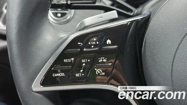 Mercedes-Benz E-Class 2025 — Фото 19/20
