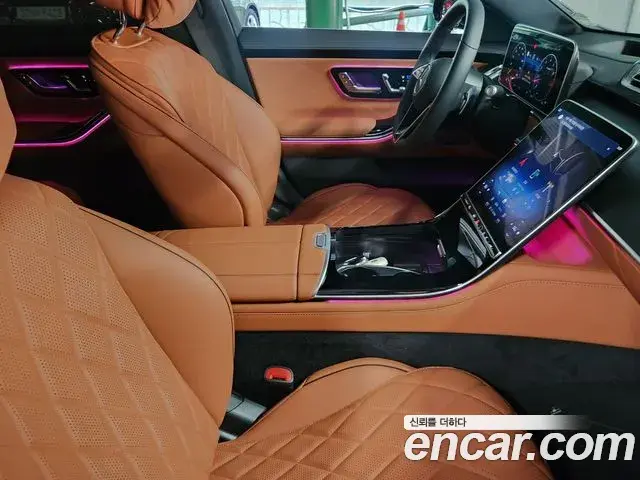 Mercedes-Benz S-Class 2025 — Photo 13/15