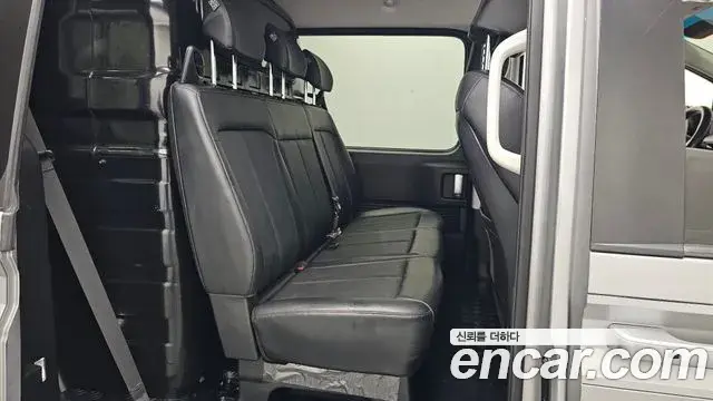 Hyundai Staria 2022 — Photo 11/20