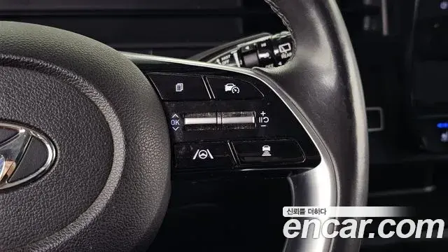 Hyundai Staria 2022 — Photo 15/20