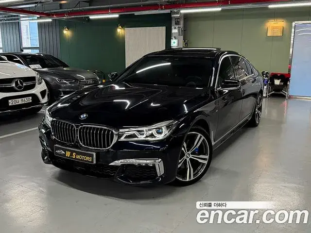 BMW 7 Series 2019 — Photo 2/20