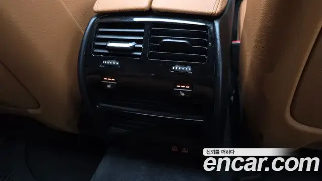 BMW 5 Series 2022 — Фото 19/20