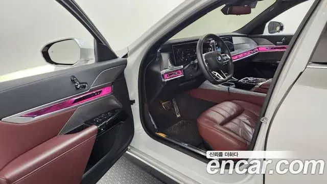 BMW 7 Series 2024 — ფოტო 12/36