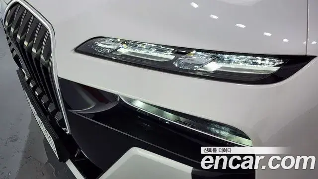 BMW 7 Series 2024 — ფოტო 24/36
