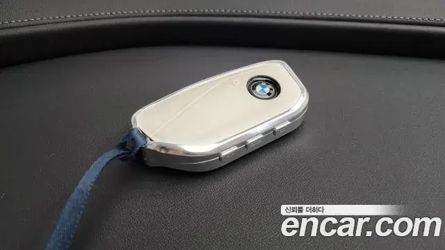 BMW 7 Series 2024 — ფოტო 20/36
