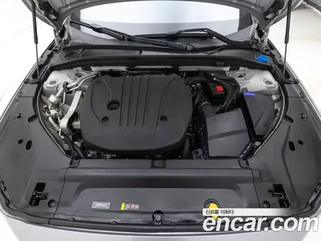 Volvo V90 Cross Country 2023 — ფოტო 8/19