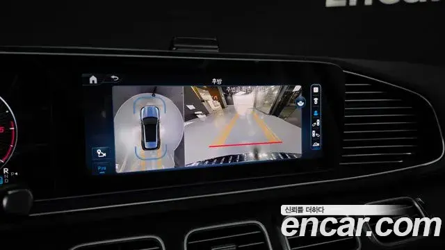 Mercedes-Benz GLE-Class 2024 — Фото 15/20