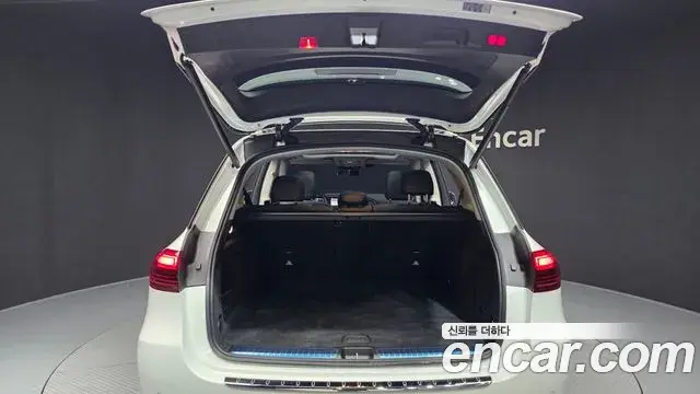 Mercedes-Benz GLE-Class 2024 — Фото 20/20
