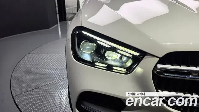 Mercedes-Benz GLE-Class 2024 — ფოტო 33/38