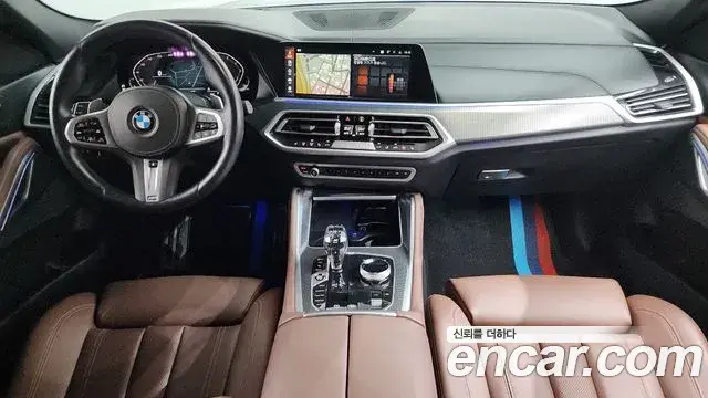 BMW X6 2022 — Photo 15/34