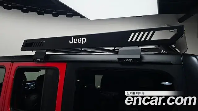 Jeep Wrangler 2025 — Şəkil 15/33