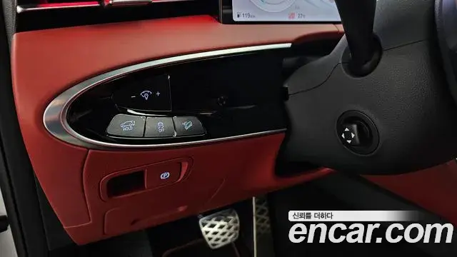 Genesis GV70 2024 — Şəkil 26/44