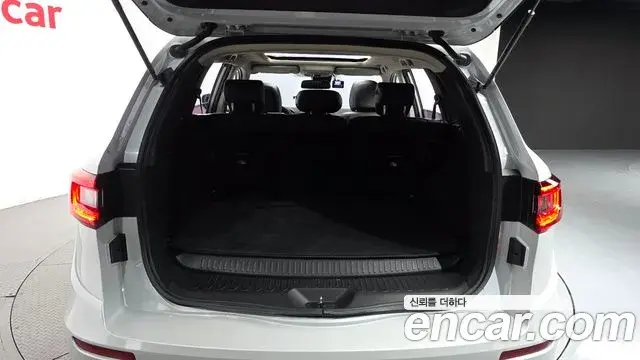Renault Samsung QM6 2019 — Фото 20/20
