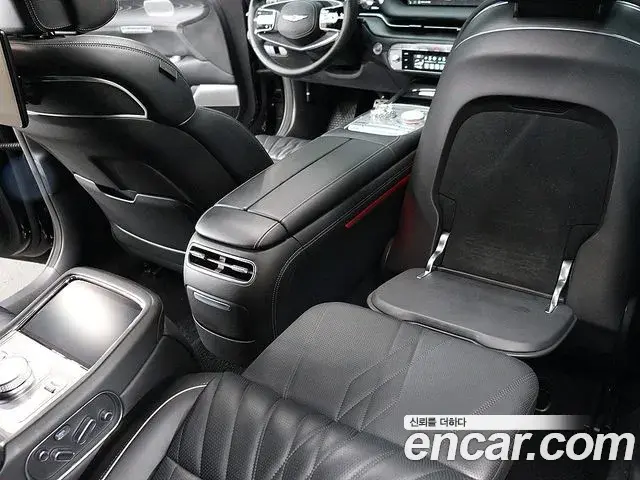 Genesis G90 2022 — ფოტო 7/20