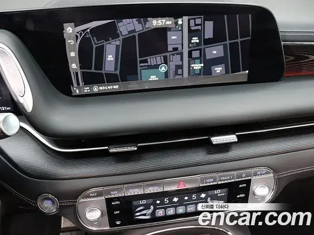 Genesis G90 2022 — ფოტო 13/20