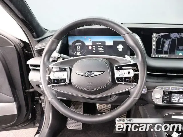 Genesis G90 2022 — ფოტო 18/20