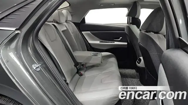 Hyundai Avante 2022 — Фото 12/20