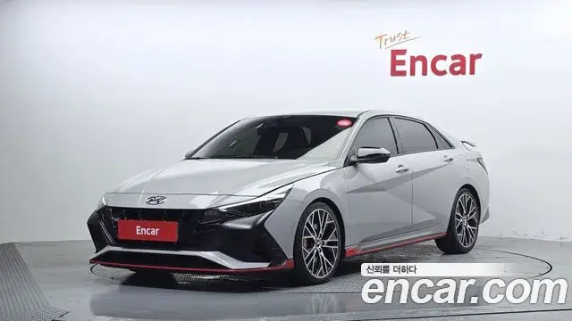 Hyundai Avante 2023 — Фото 1/20