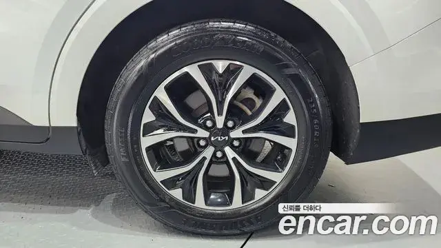 Kia Carnival 2023 — Şəkil 1/30
