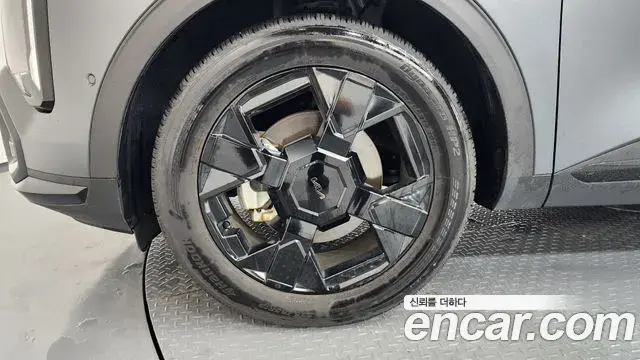 Kia Sportage 2025 — ფოტო 17/37