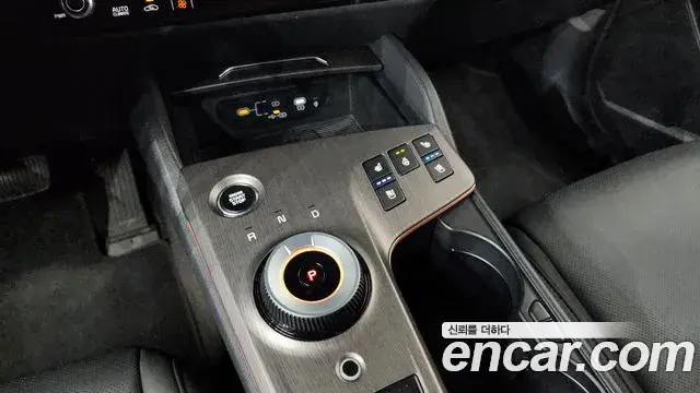Kia Sportage 2025 — ფოტო 4/37