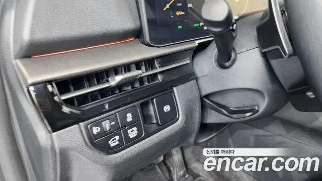 Kia Sportage 2025 — ფოტო 27/37