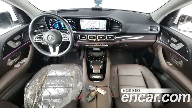 Mercedes-Benz GLE-Class 2022 — Şəkil 18/20