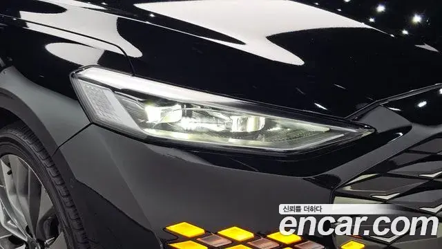 Kia K8 2021 — ფოტო 25/36