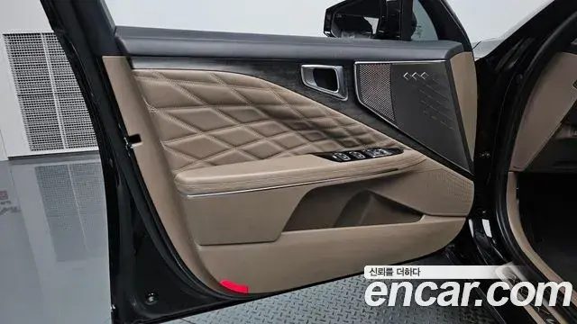 Kia K8 2021 — ფოტო 30/36