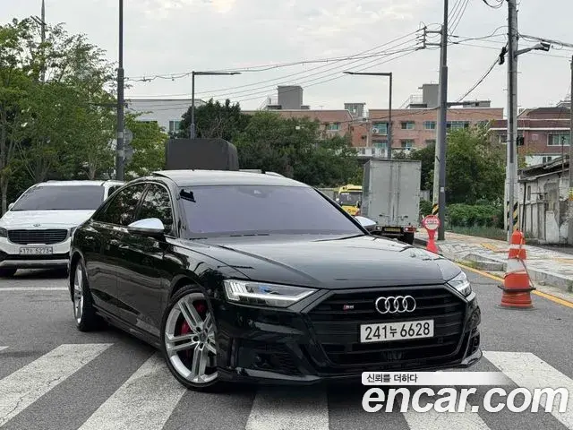 Audi S8 2020 — ფოტო 11/20