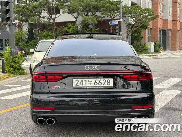 Audi S8 2020 — ფოტო 12/20