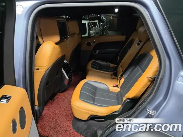 Land Rover Range Rover Sport 2018 — Şəkil 9/20