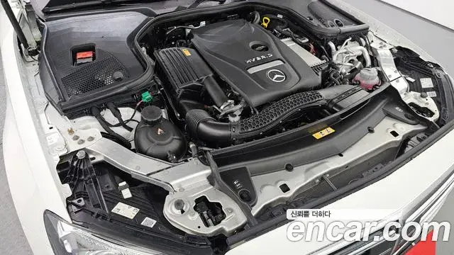 Mercedes-Benz E-Class 2023 — Фото 6/20