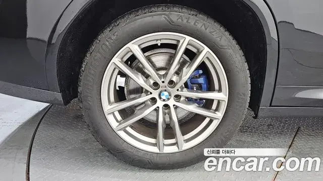 BMW X4 2021 — Фото 5/20