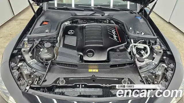 Mercedes-Benz AMG GT 2025 — Фото 5/18