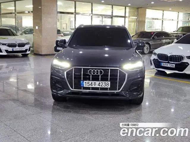 Audi Q5 2023 — ფოტო 13/20