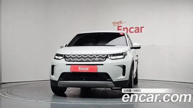 Land Rover Discovery Sport 2021 — Фото 3/20