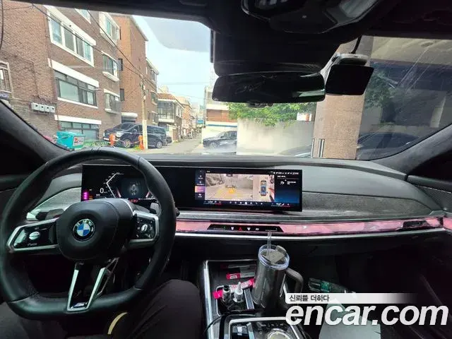 BMW 7 Series 2023 — Photo 3/14