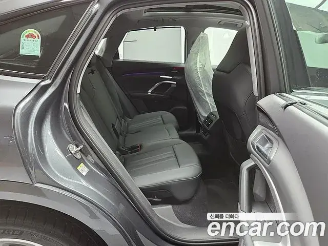 Audi Q5 2025 — Фото 15/20